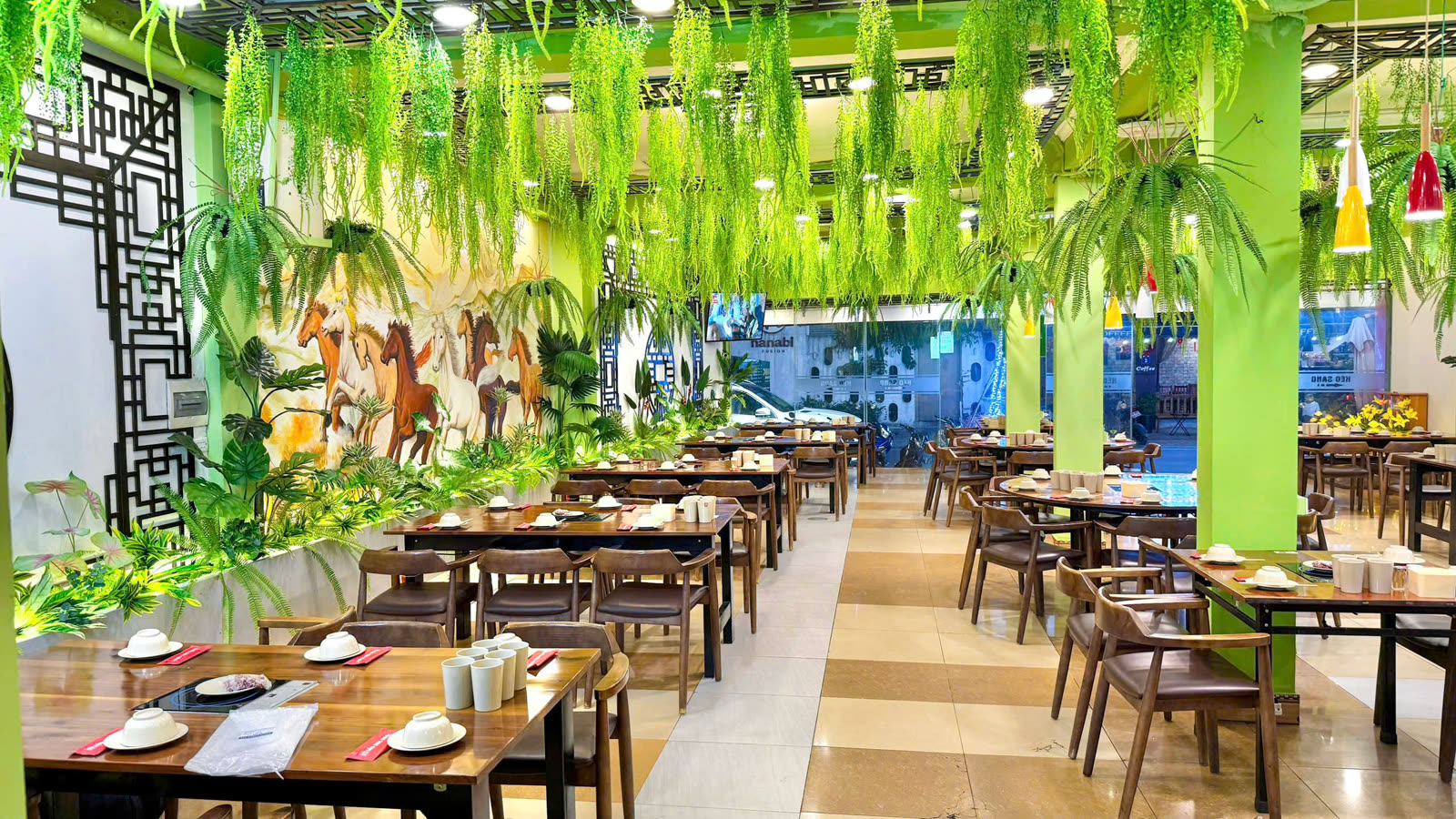 Không gian Cơ sở 61 Nguyễn Văn Tuyết – Lẩu Đức Trọc 4